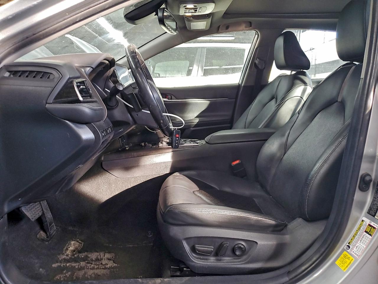 2022 TOYOTA CAMRY XSE photo 7