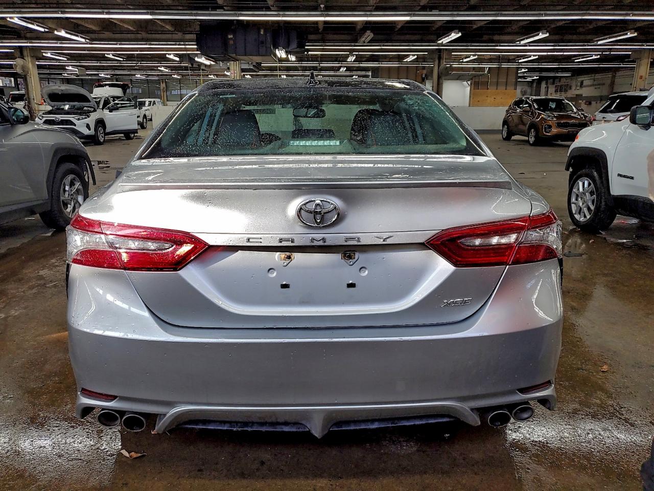 2022 TOYOTA CAMRY XSE photo 6
