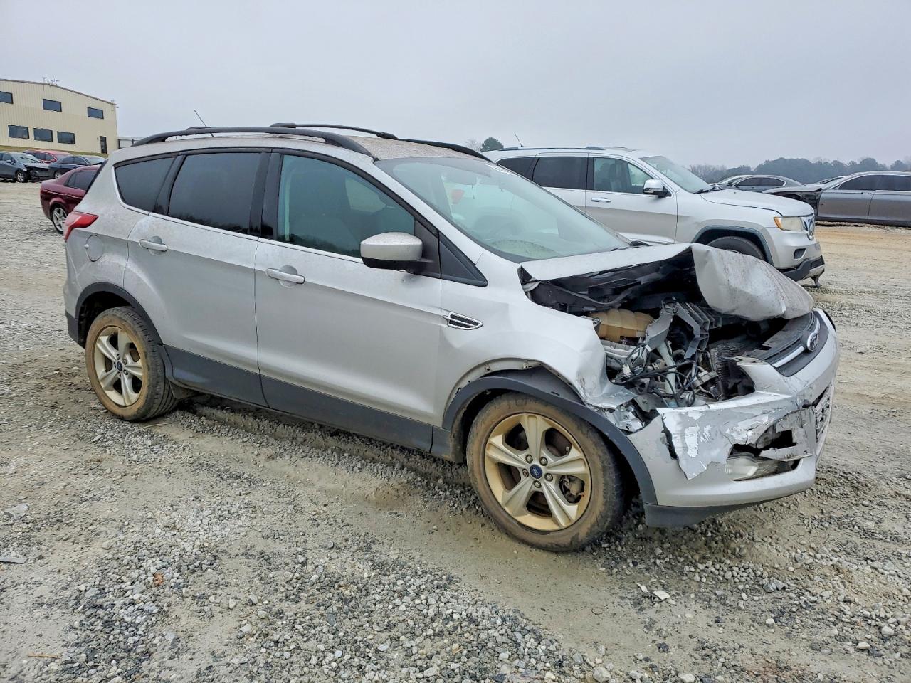 2013 FORD ESCAPE SE photo 4