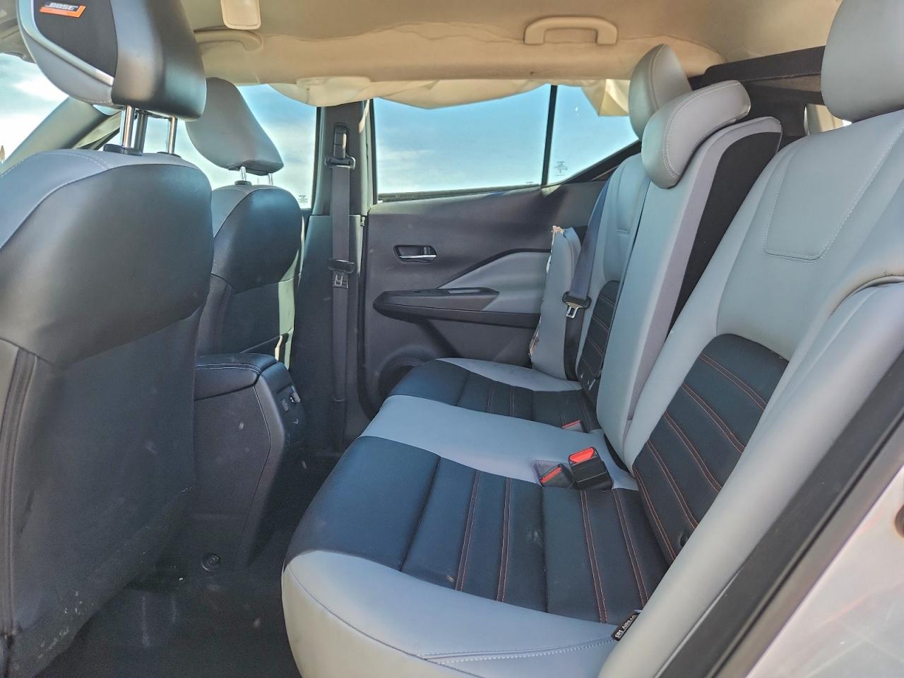 2023 NISSAN KICKS SR photo 28
