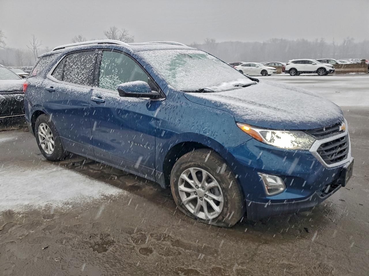 2020 CHEVROLET EQUINOX LT photo 4