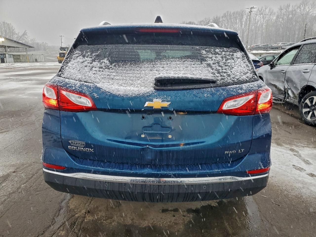 2020 CHEVROLET EQUINOX LT photo 6