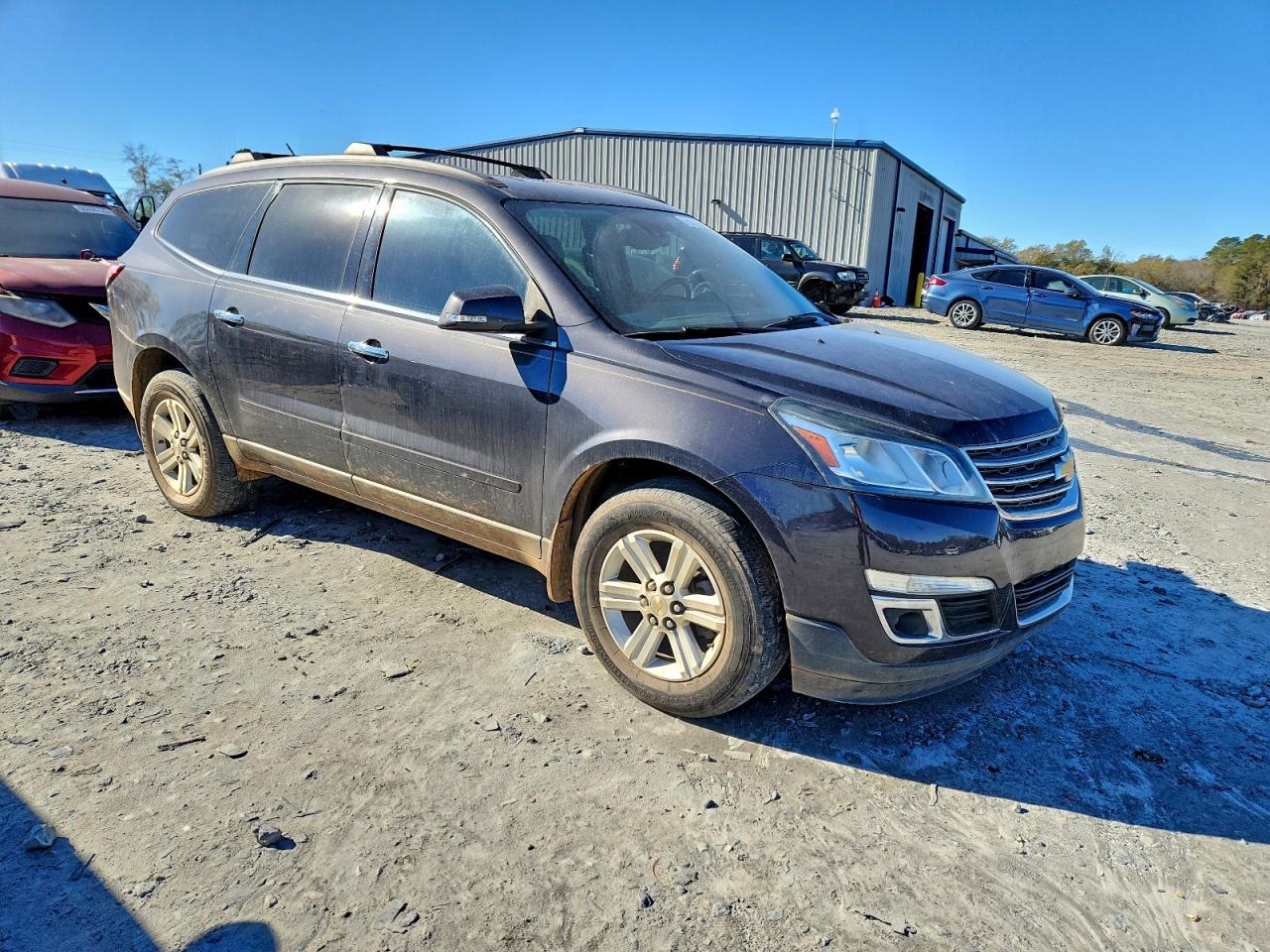 2014 CHEVROLET TRAVERSE LT photo 4