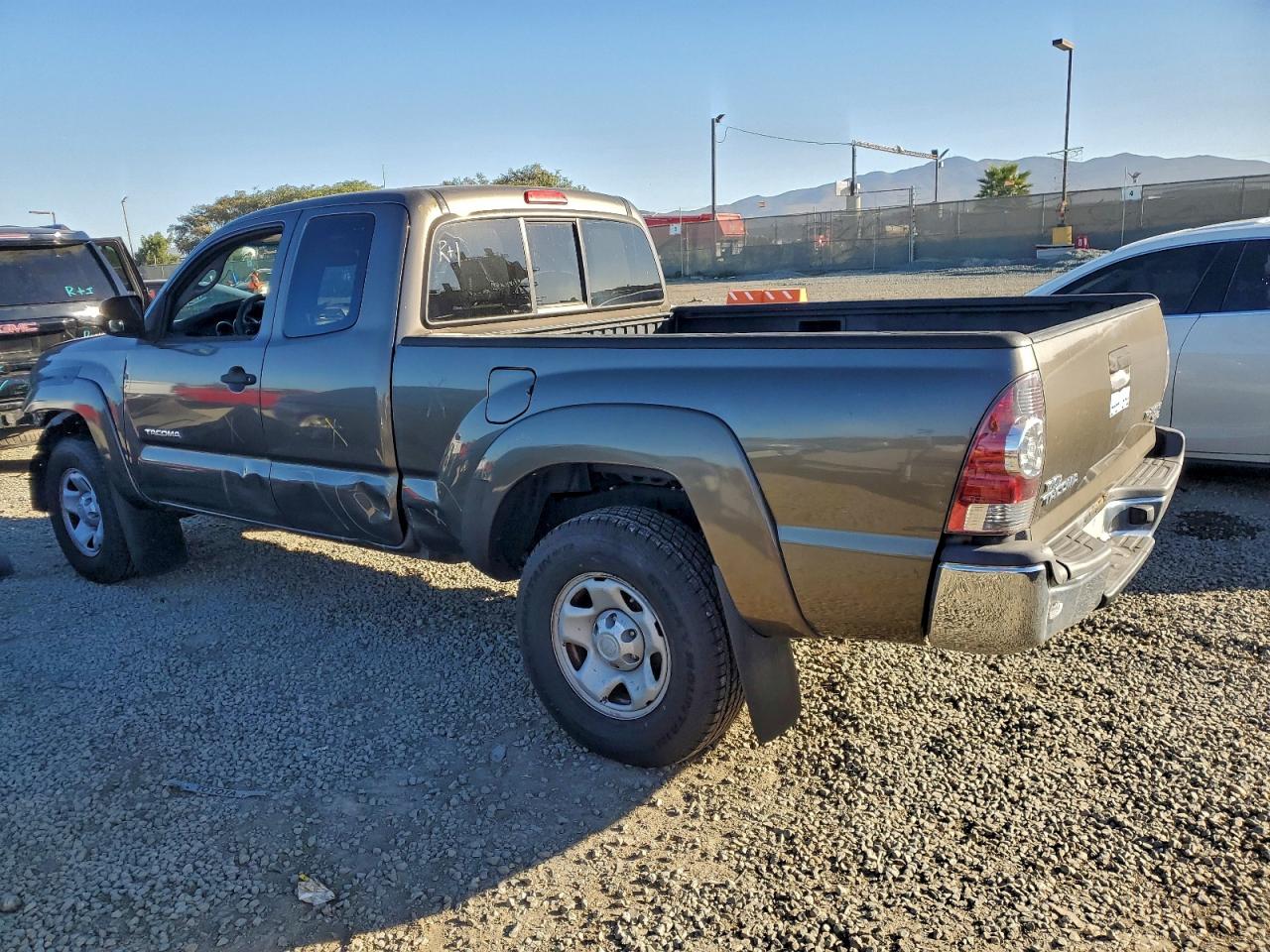 2012 TOYOTA TACOMA PRERUNNER ACCESS CAB photo 2