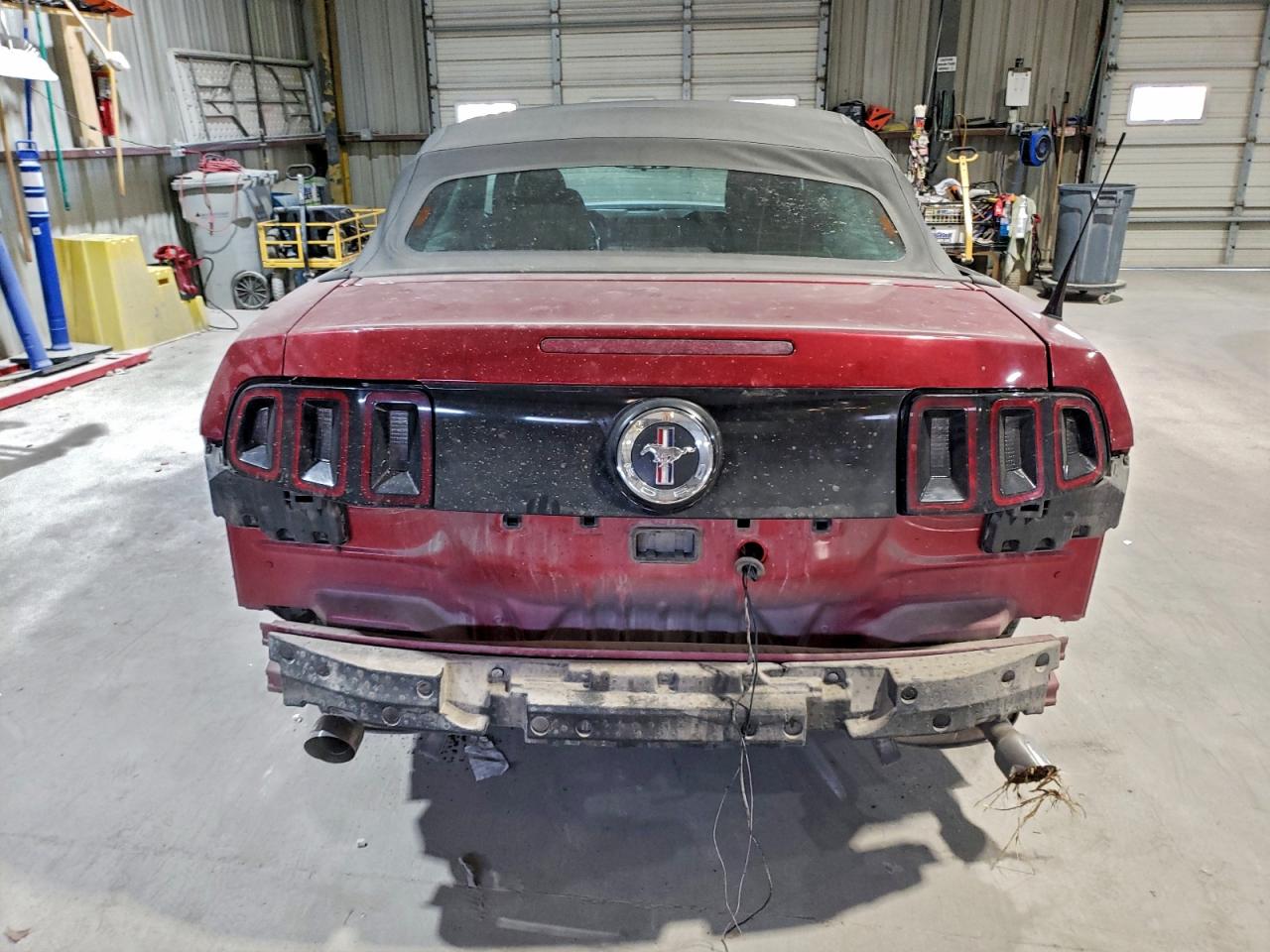 2014 FORD MUSTANG photo 21