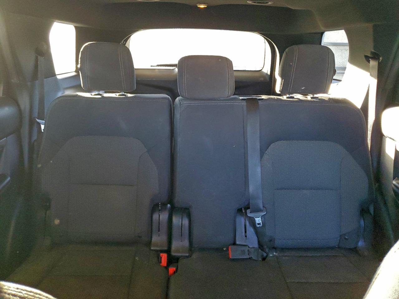 2018 FORD EXPLORER XLT photo 28