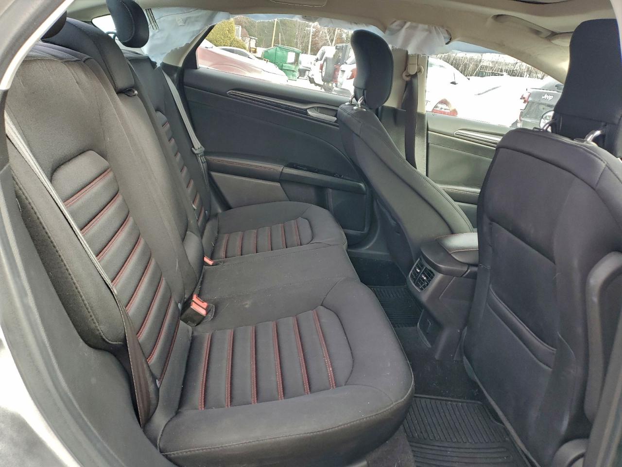 2013 FORD FUSION SE photo 28