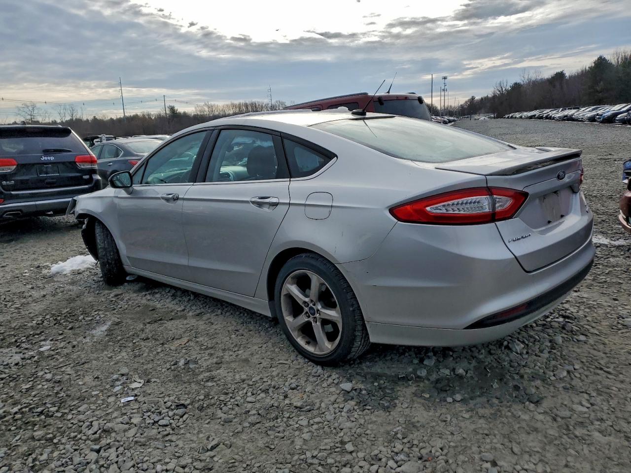 2013 FORD FUSION SE photo 4