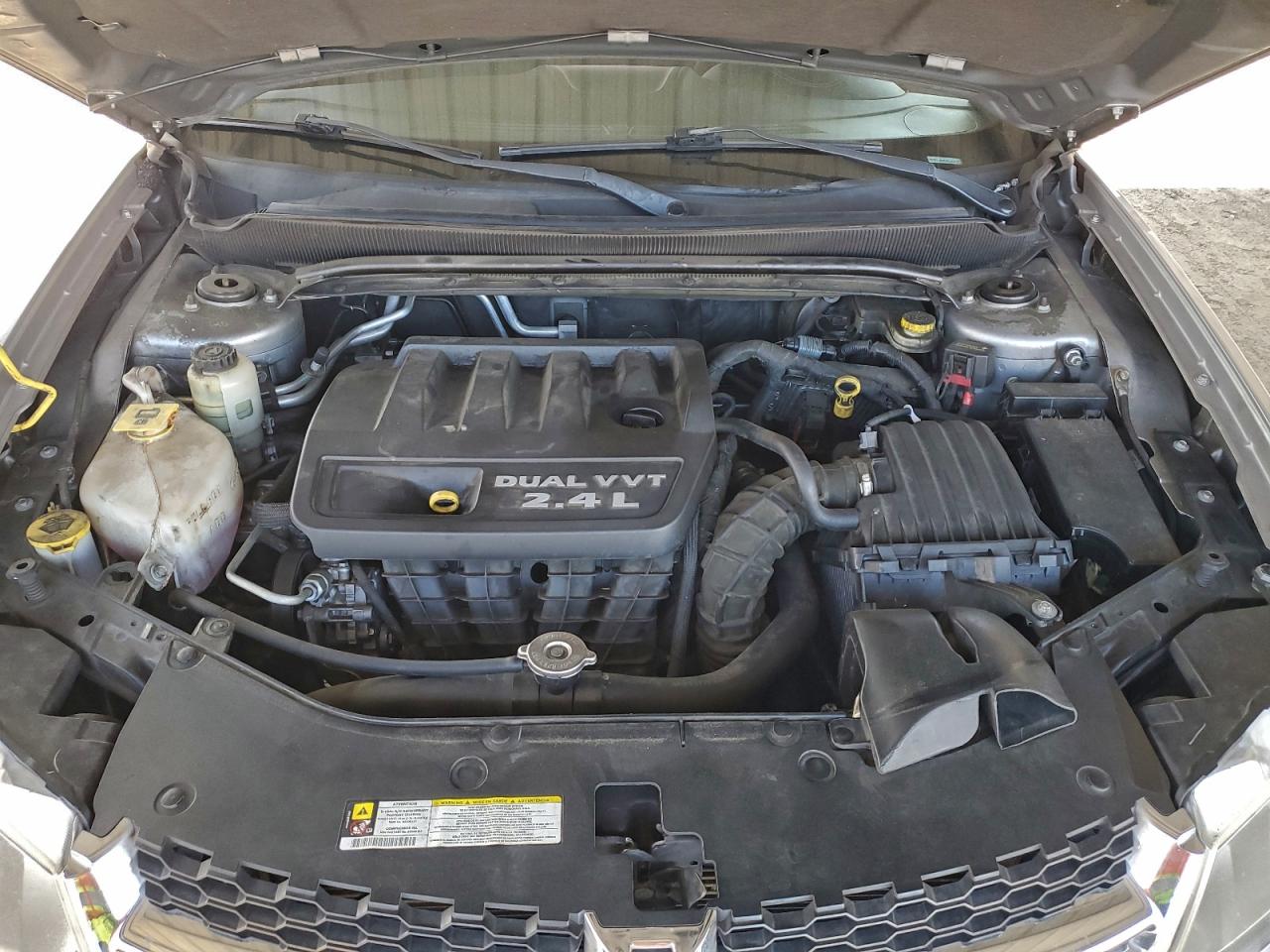 2013 DODGE AVENGER SE photo 21