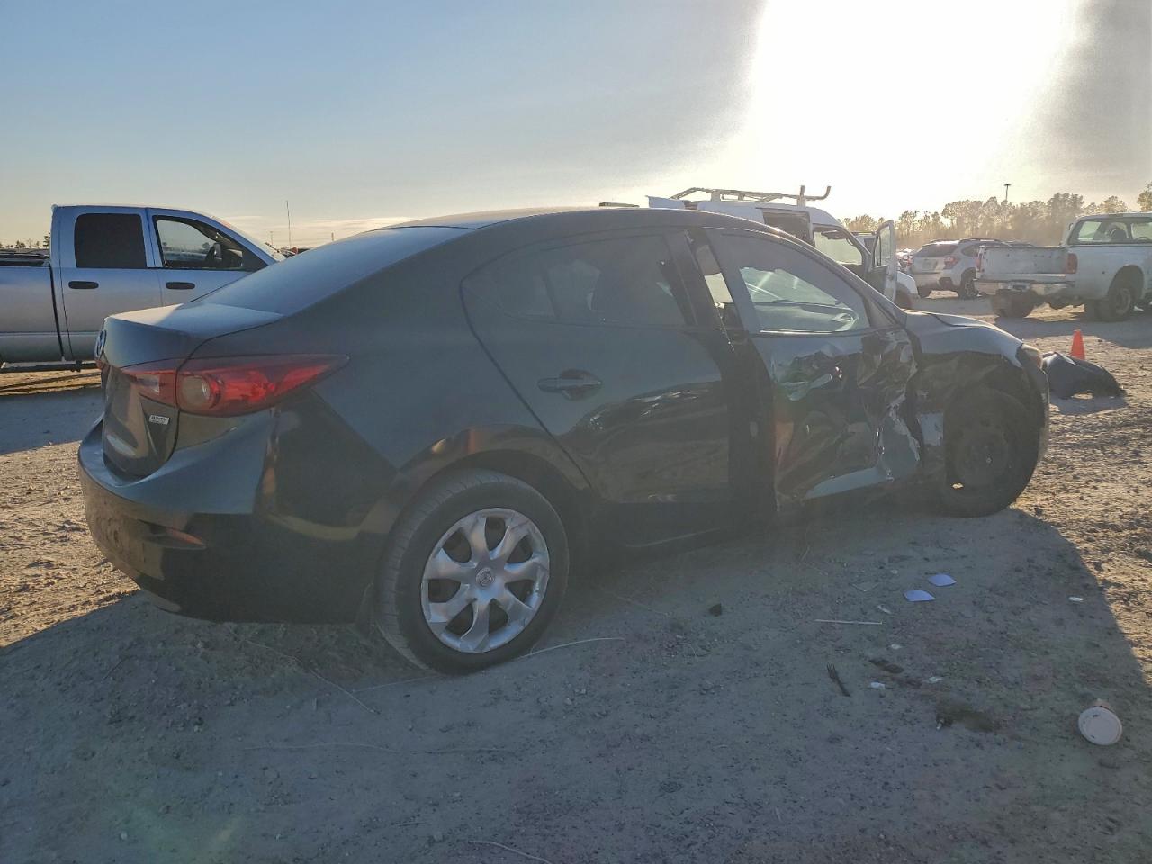 2017 MAZDA 3 SPORT photo 7