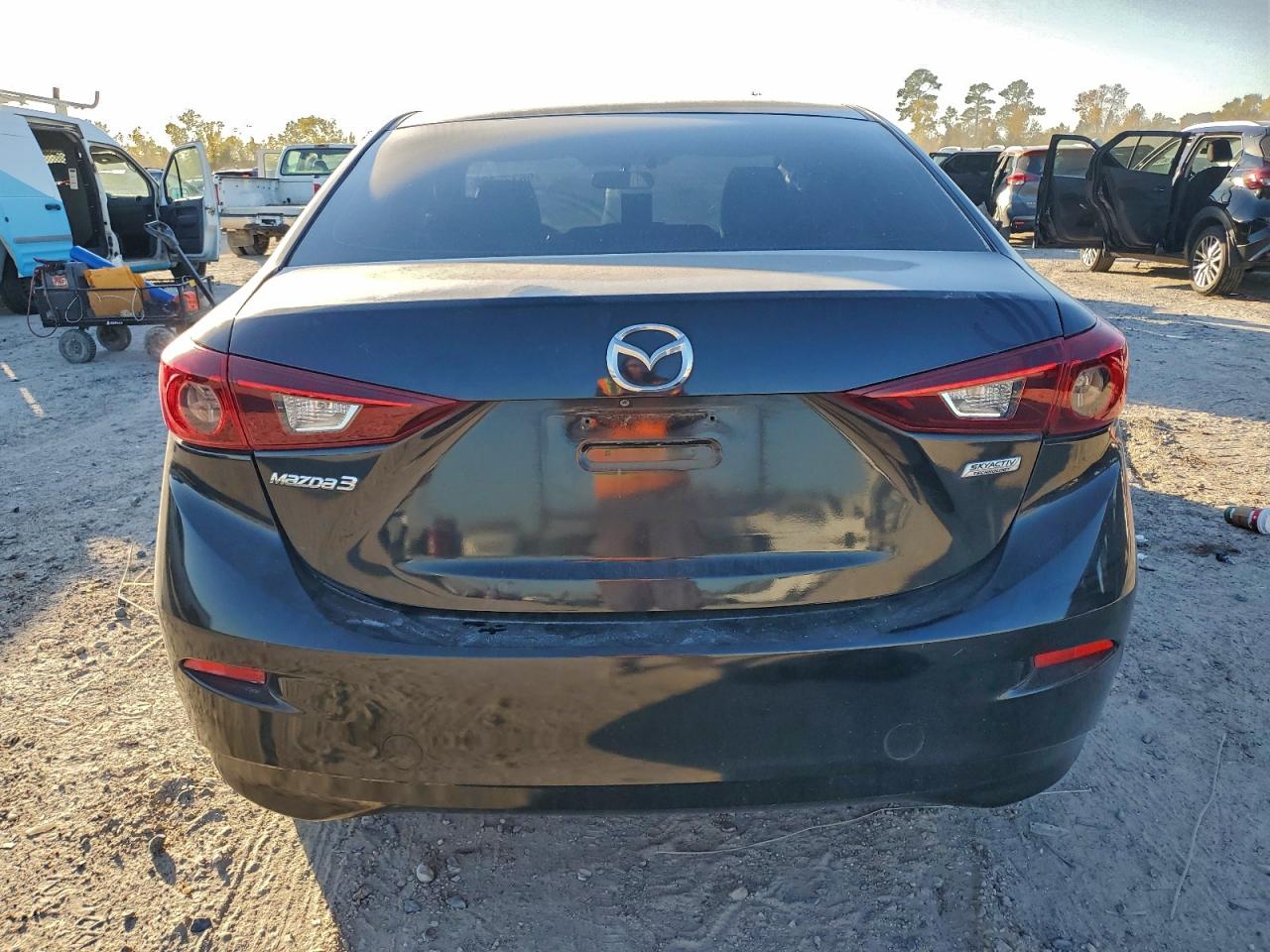 2017 MAZDA 3 SPORT photo 16
