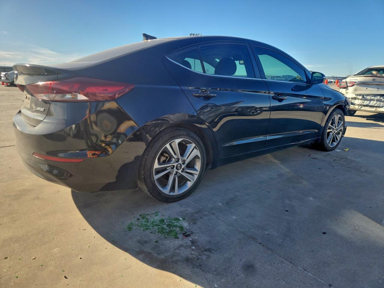 2018 HYUNDAI ELANTRA SEL photo 5