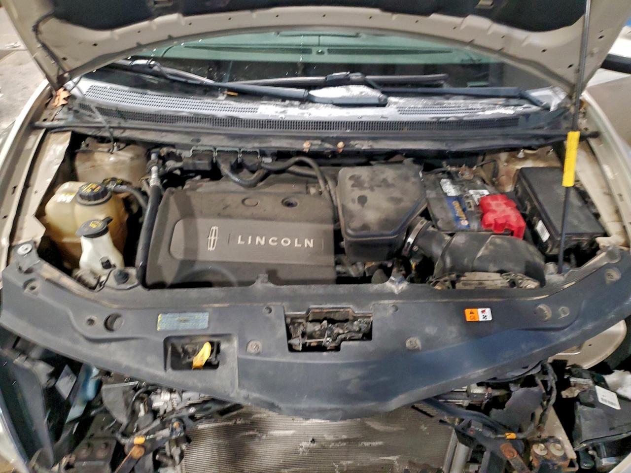 2011 LINCOLN MKX photo 12