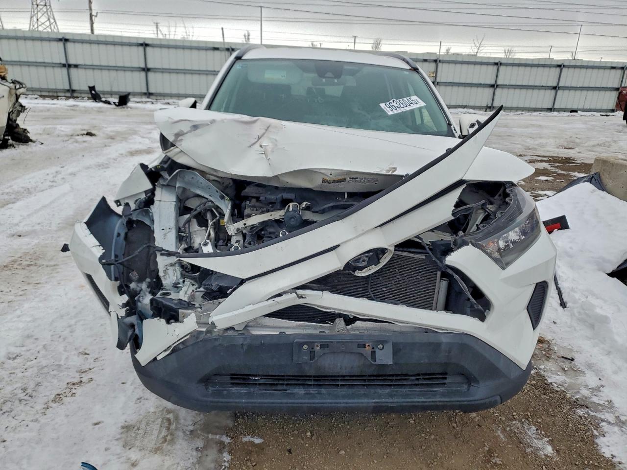 2019 TOYOTA RAV4 LE photo 5
