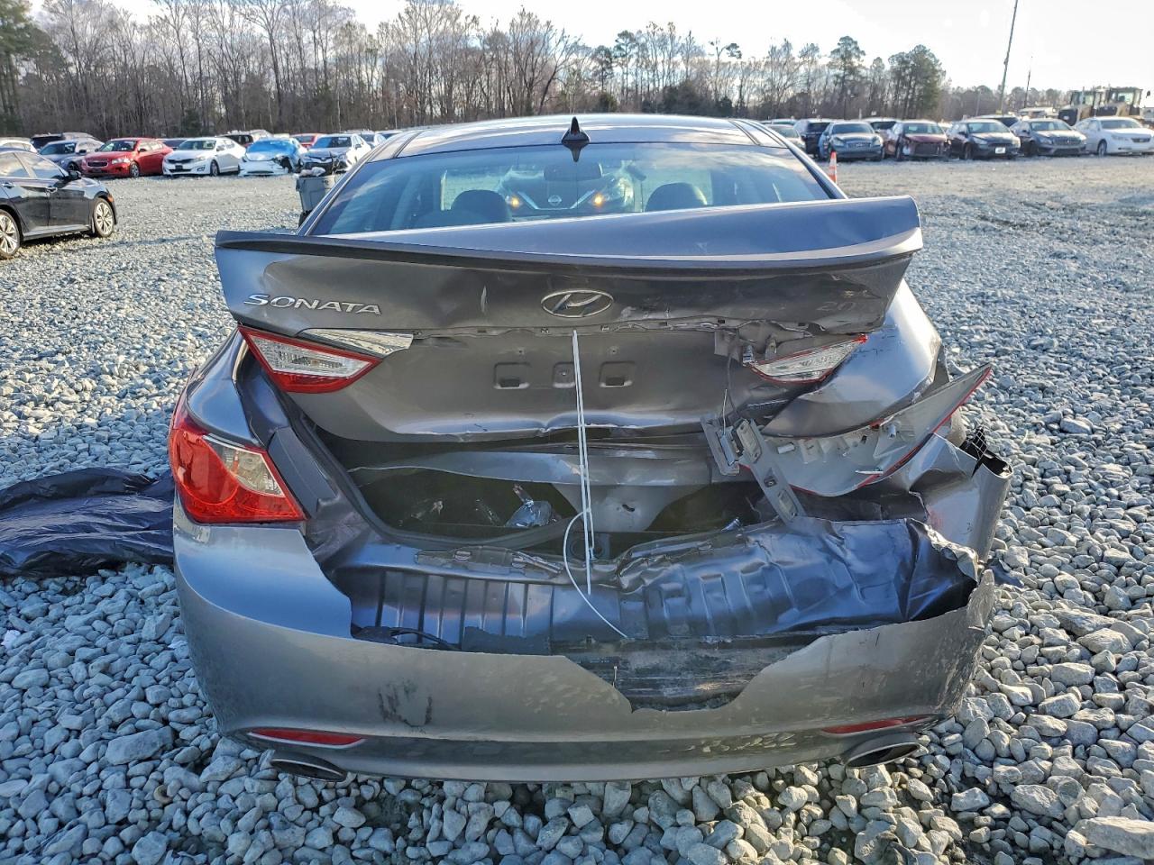 2012 HYUNDAI SONATA SE photo 6