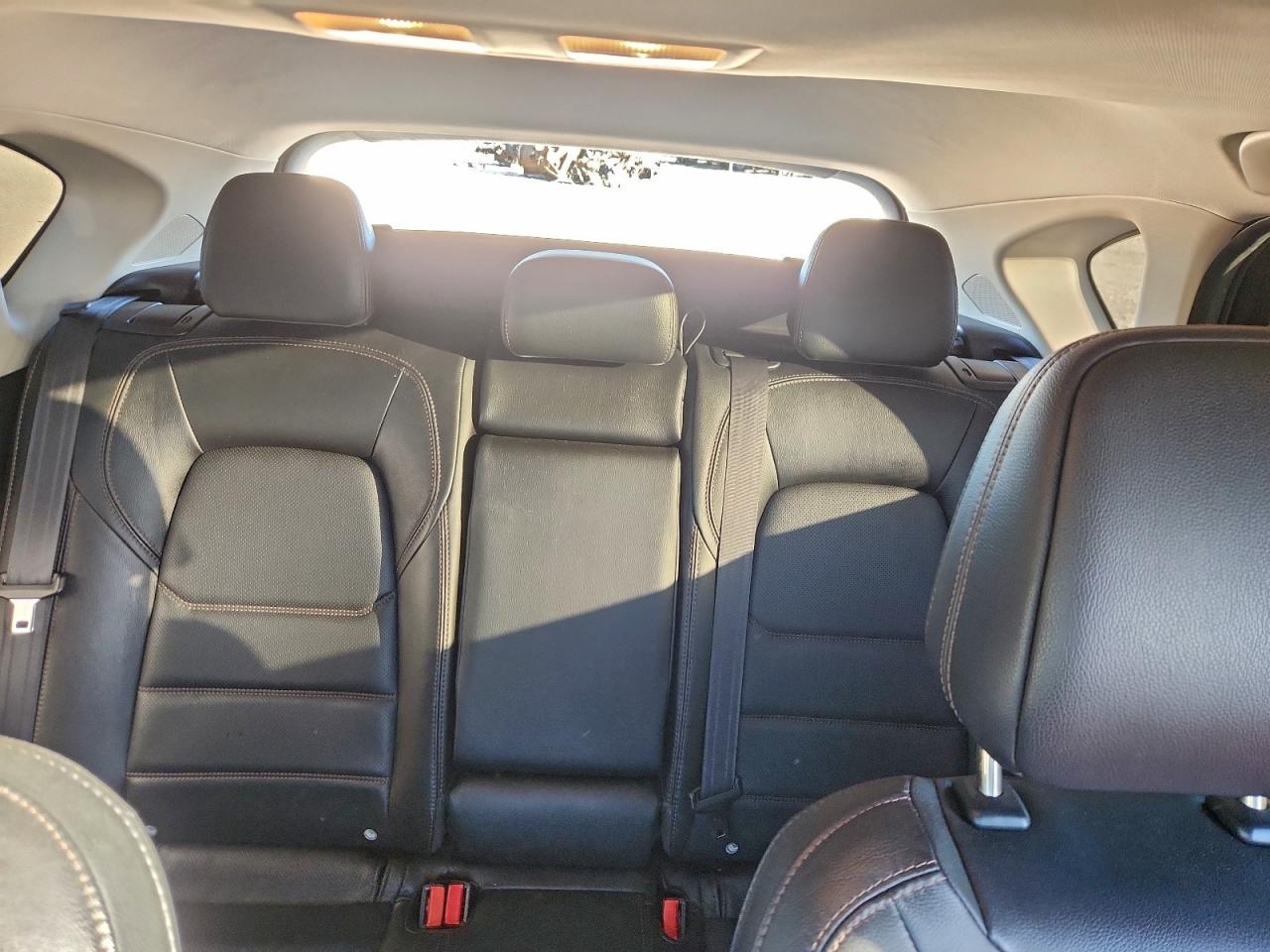 2021 MAZDA CX-5 TOURING photo 10