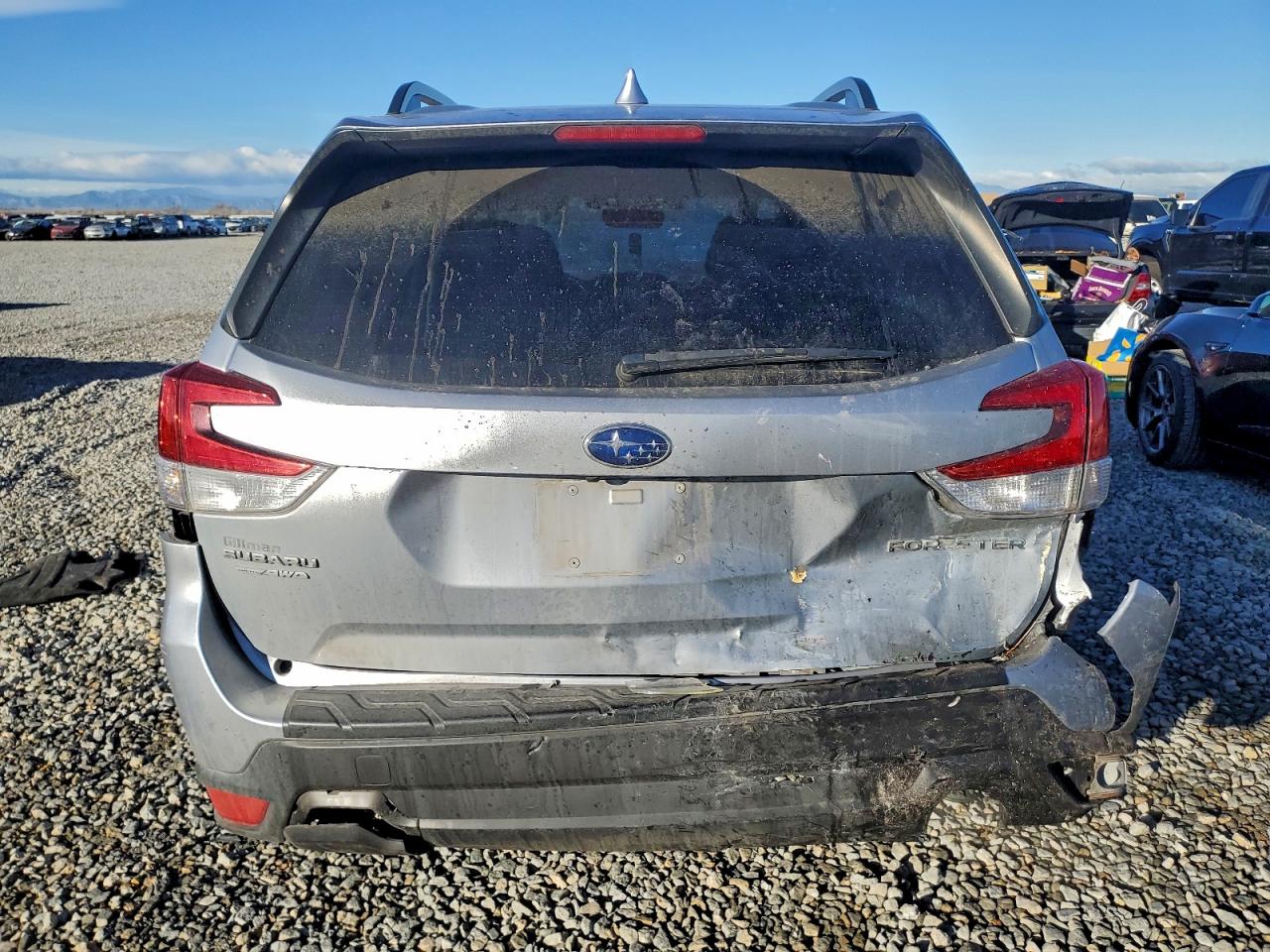2021 SUBARU FORESTER PREMIUM photo 6