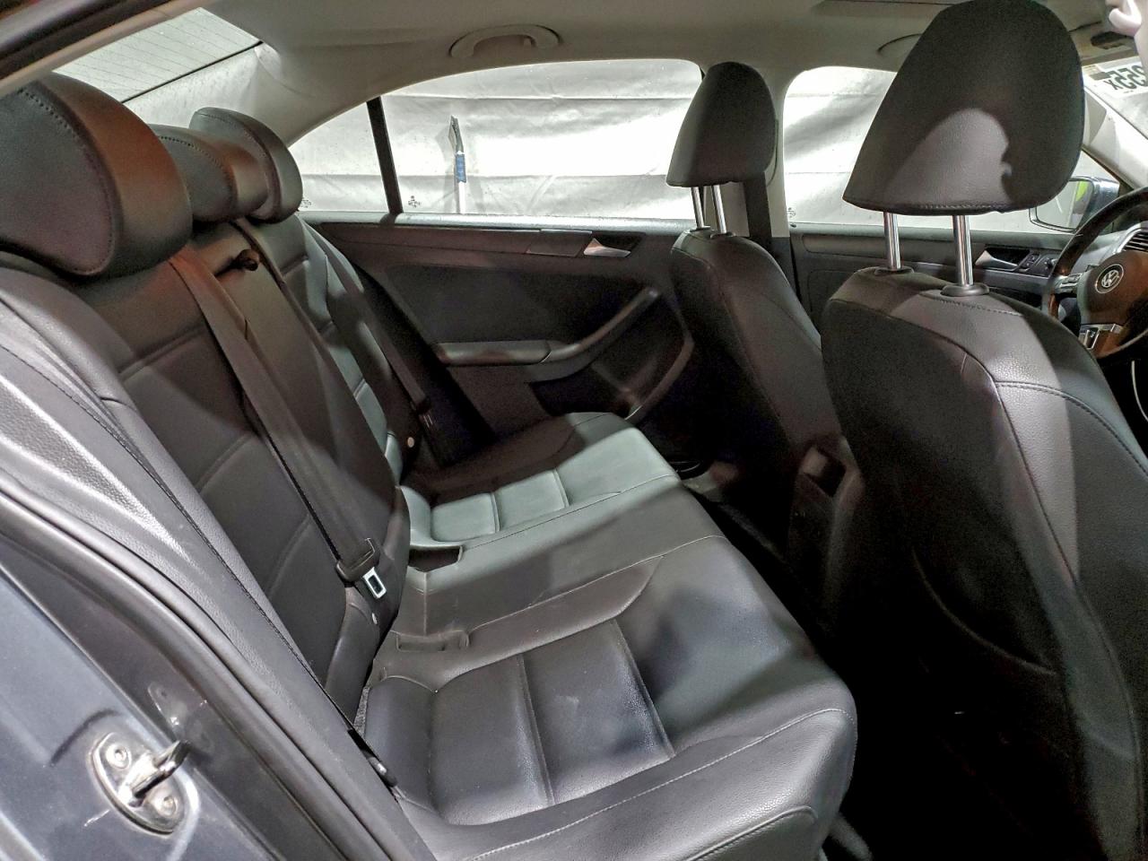 2012 VOLKSWAGEN JETTA SE photo 10