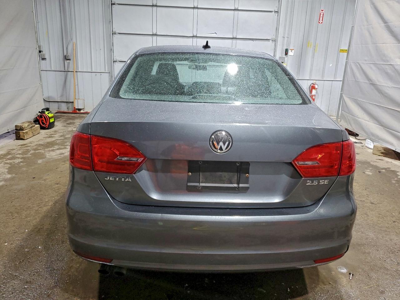 2012 VOLKSWAGEN JETTA SE photo 6