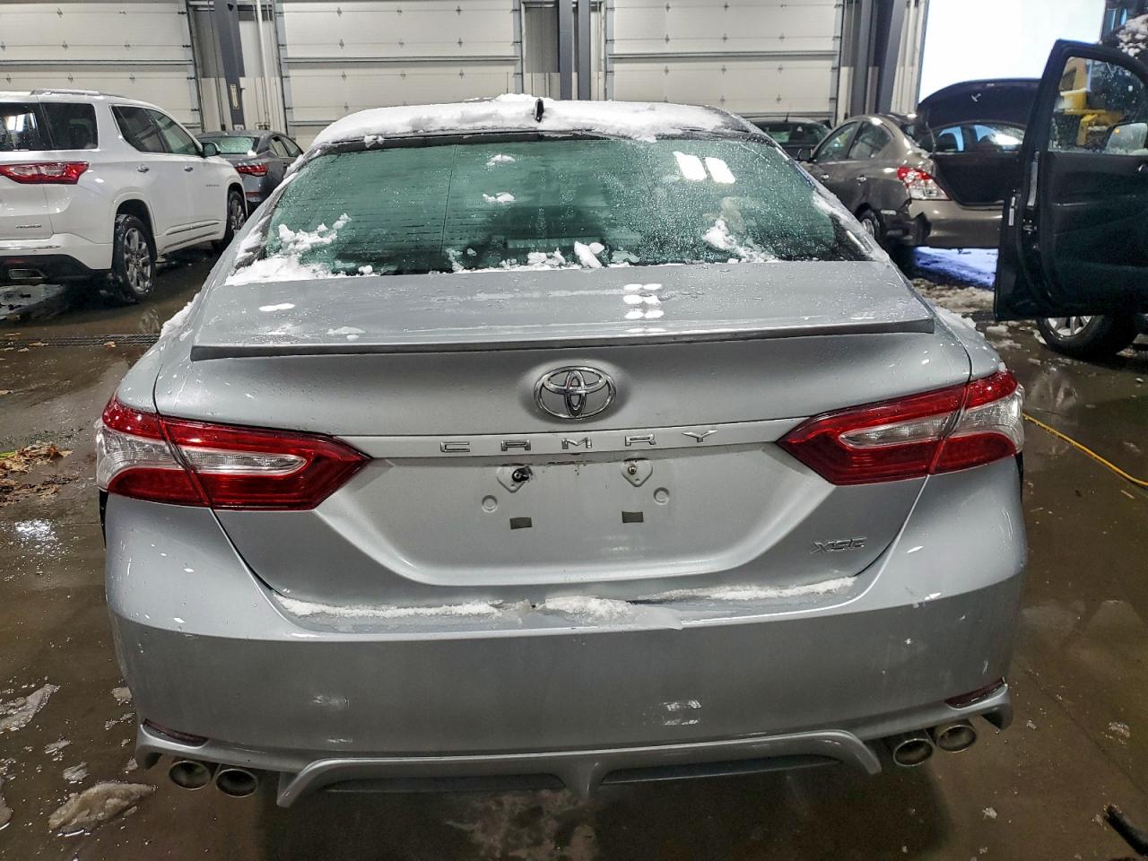 2020 TOYOTA CAMRY XSE photo 6