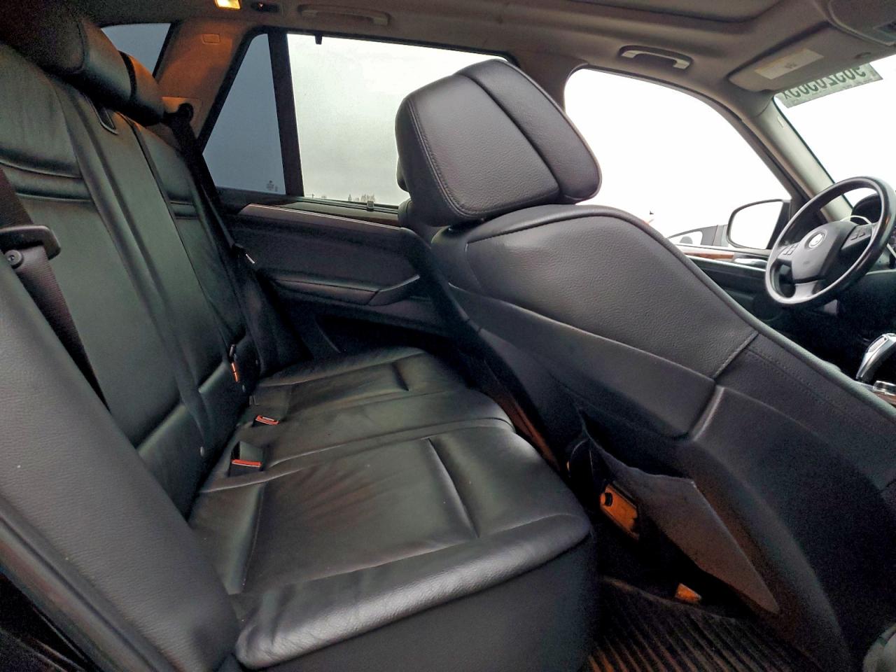 2012 BMW X5 XDRIVE35I photo 11