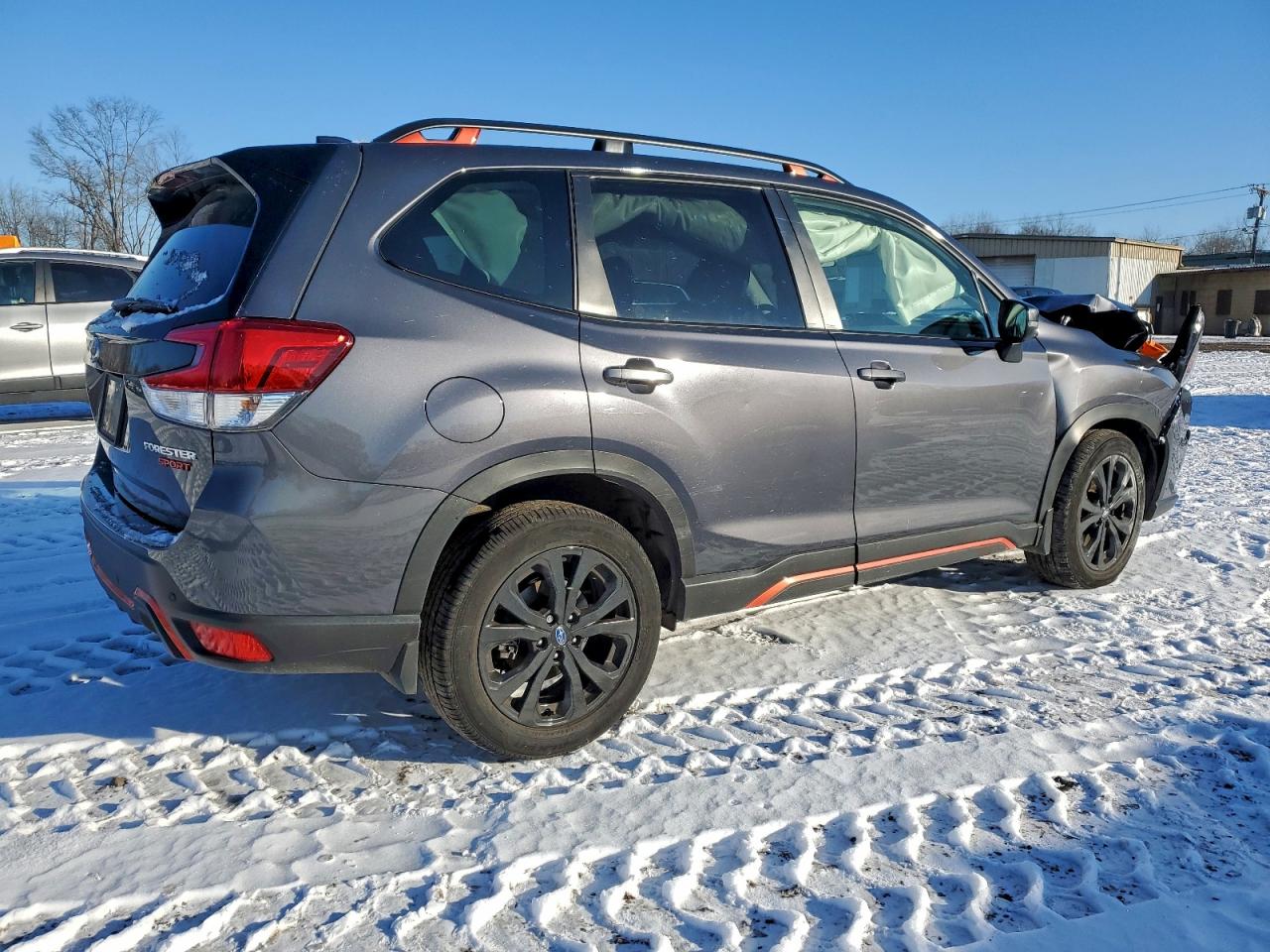 2024 SUBARU FORESTER SPORT photo 3