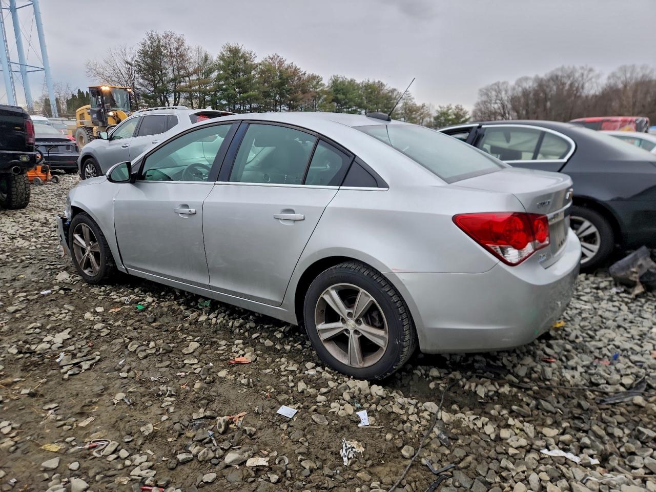 2015 CHEVROLET CRUZE LT photo 3