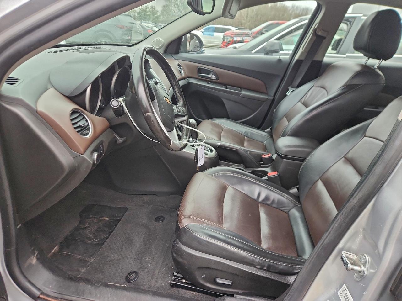 2015 CHEVROLET CRUZE LT photo 13