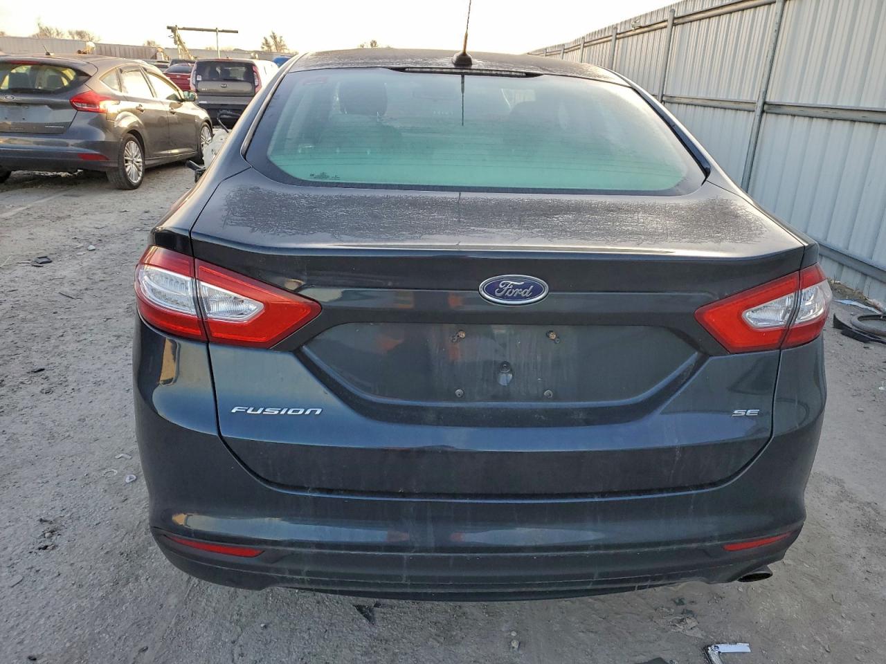 2014 FORD FUSION SE photo 6