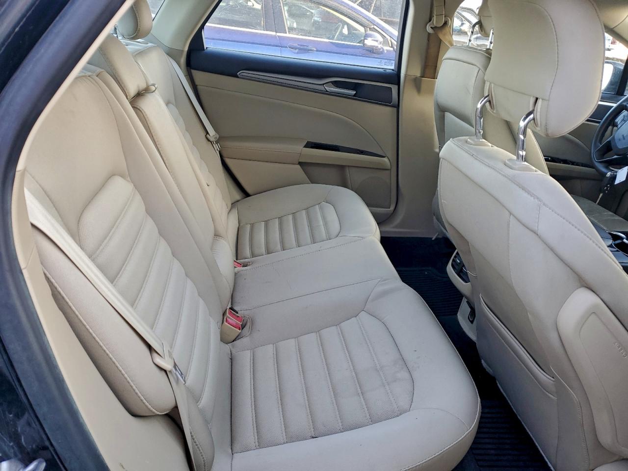 2014 FORD FUSION SE photo 10