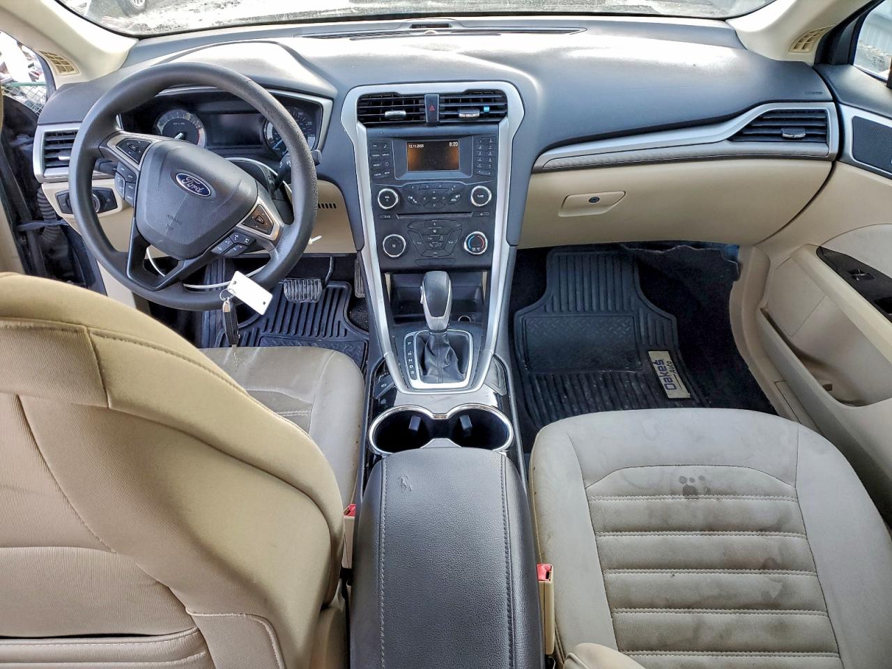 2014 FORD FUSION SE photo 8