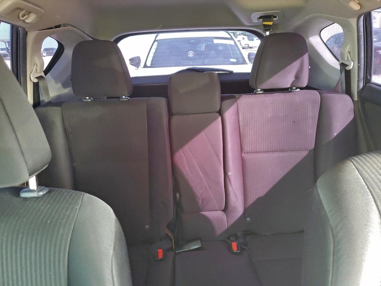 2018 TOYOTA RAV4 LE photo 10