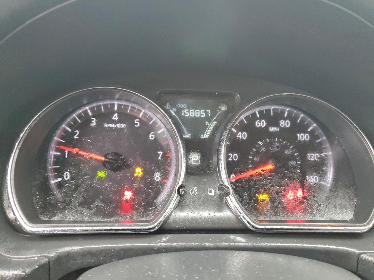 2019 NISSAN VERSA S photo 9