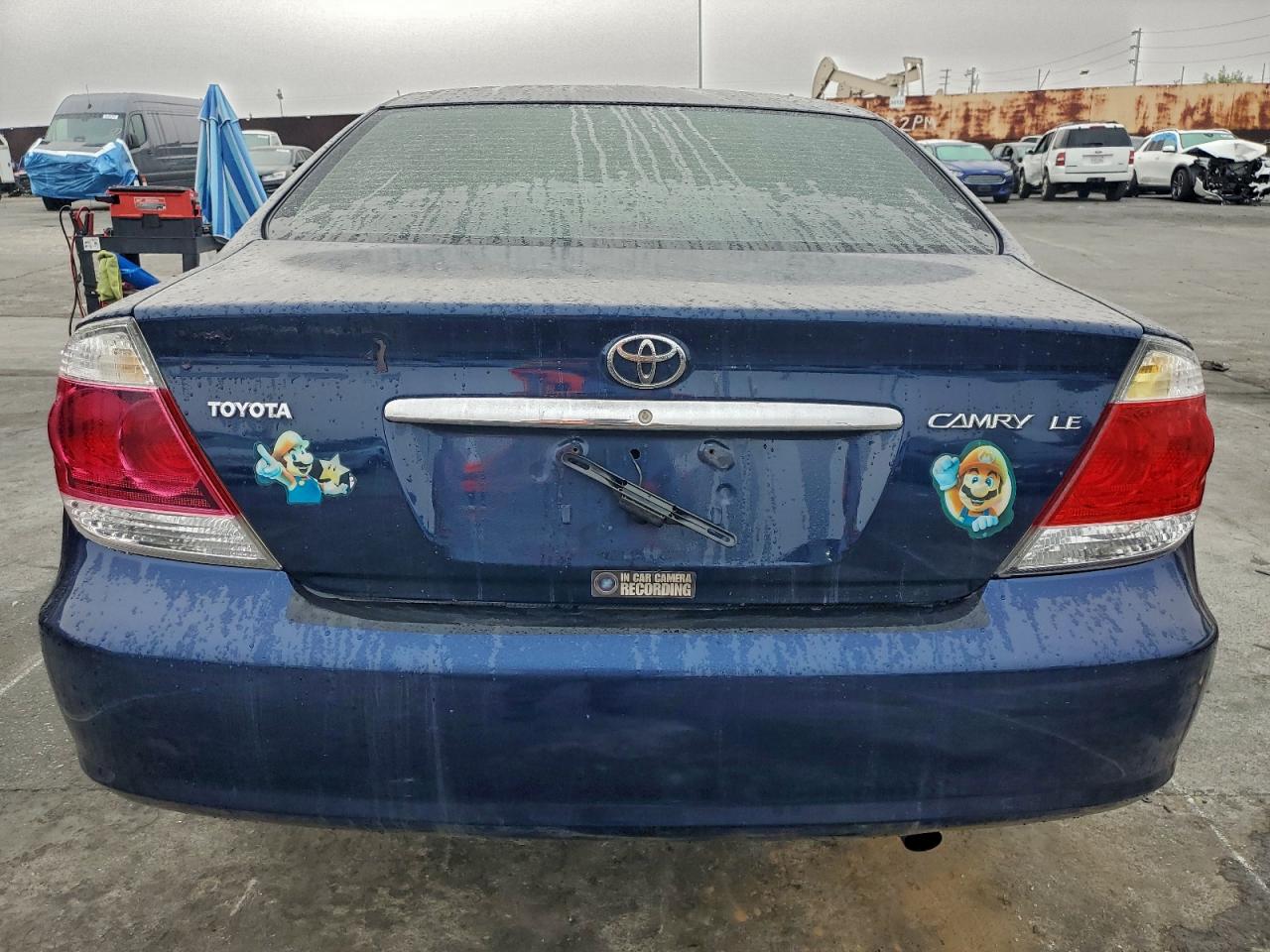 2006 TOYOTA CAMRY LE photo 11
