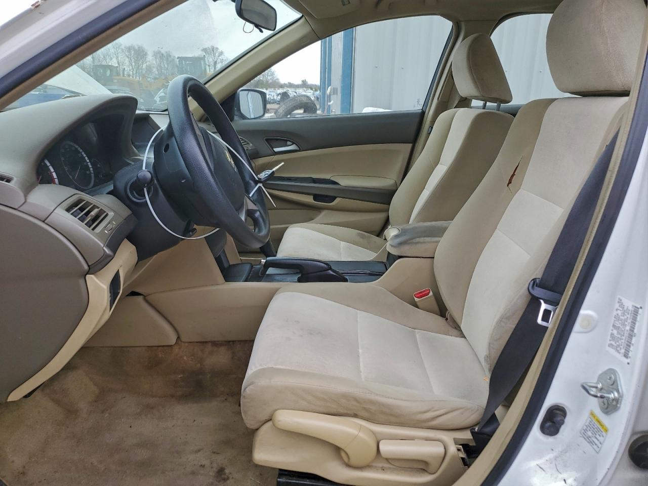 2008 HONDA ACCORD LX photo 13