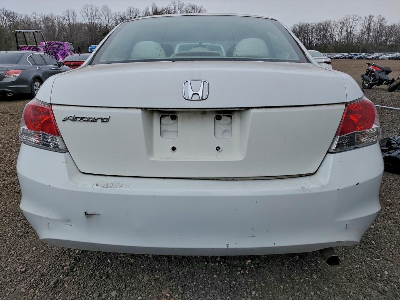 2008 HONDA ACCORD LX photo 11
