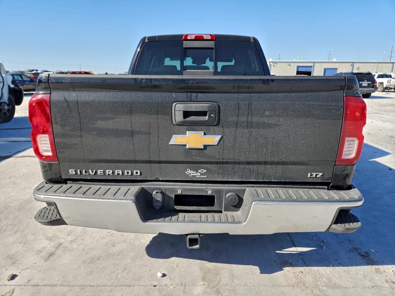 2018 CHEVROLET SILVERADO C1500 LTZ photo 11
