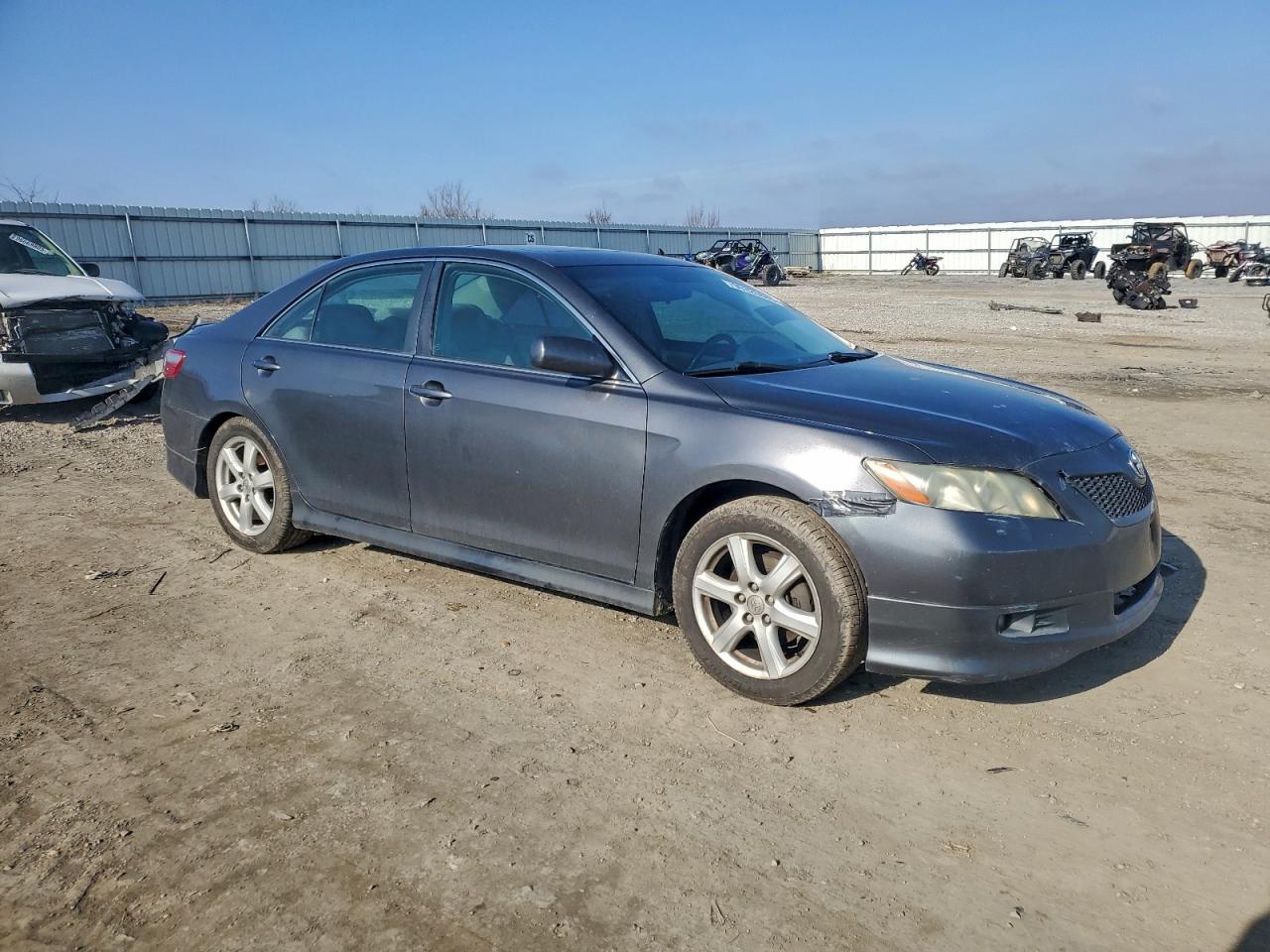2008 TOYOTA CAMRY LE photo 4