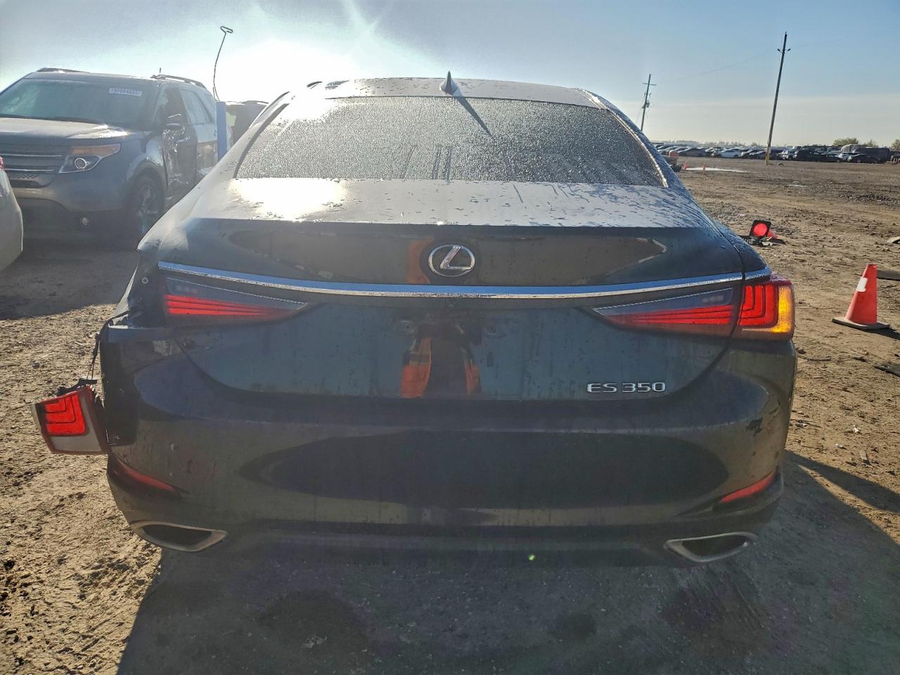 2019 LEXUS ES 350 photo 6