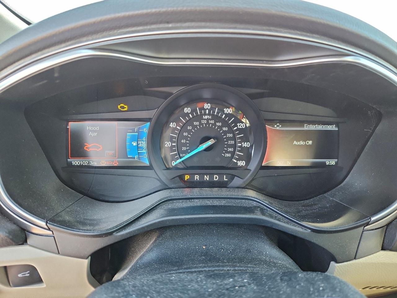 2020 FORD FUSION SE photo 9