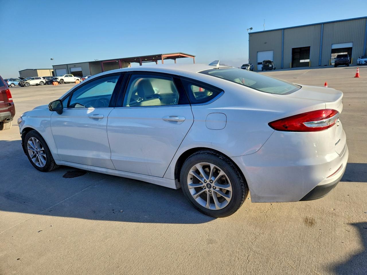 2020 FORD FUSION SE photo 2
