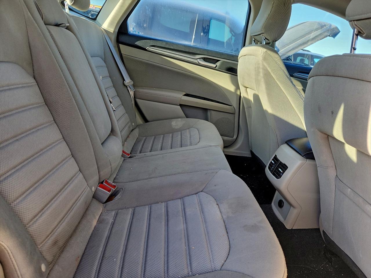 2020 FORD FUSION SE photo 10