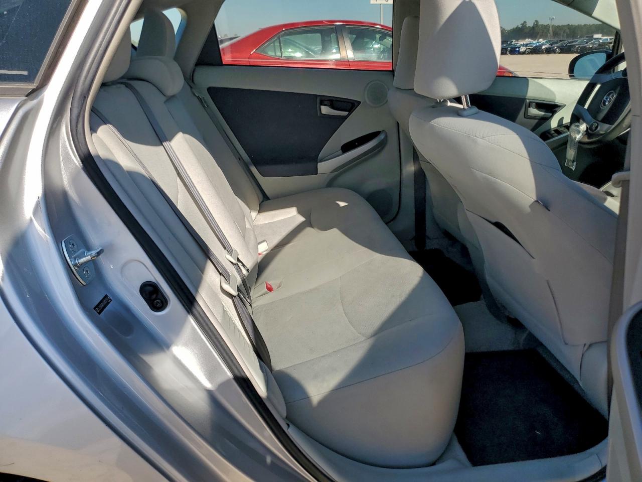 2010 TOYOTA PRIUS photo 20