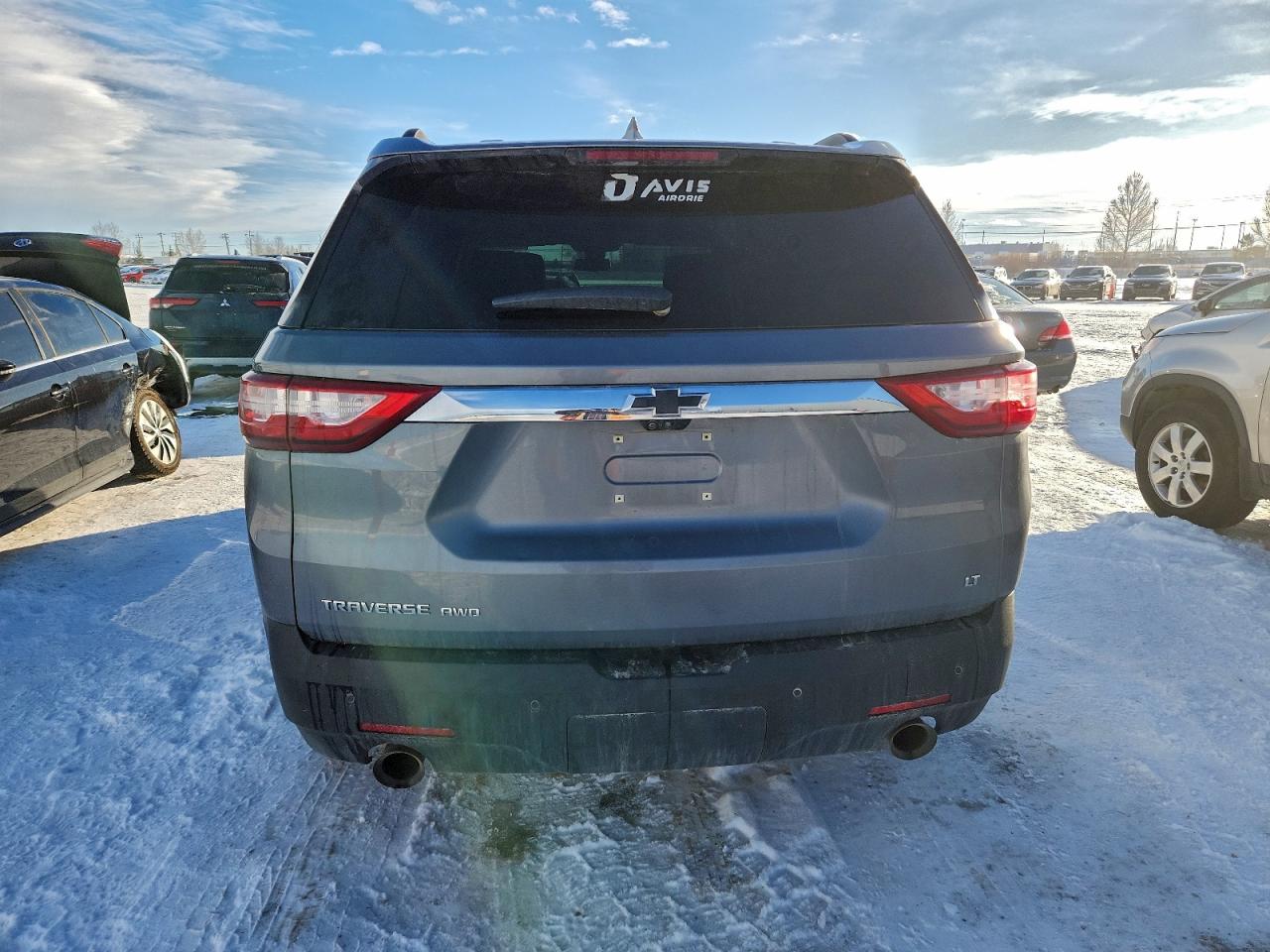 2020 CHEVROLET TRAVERSE LT photo 6