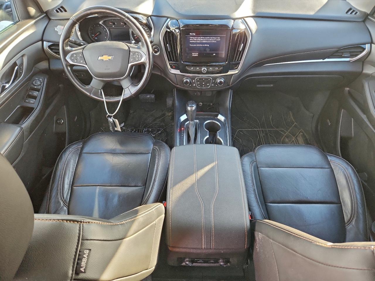 2020 CHEVROLET TRAVERSE LT photo 8