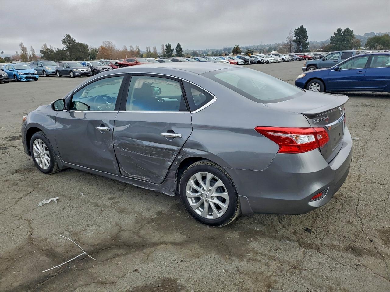 2017 NISSAN SENTRA S photo 2