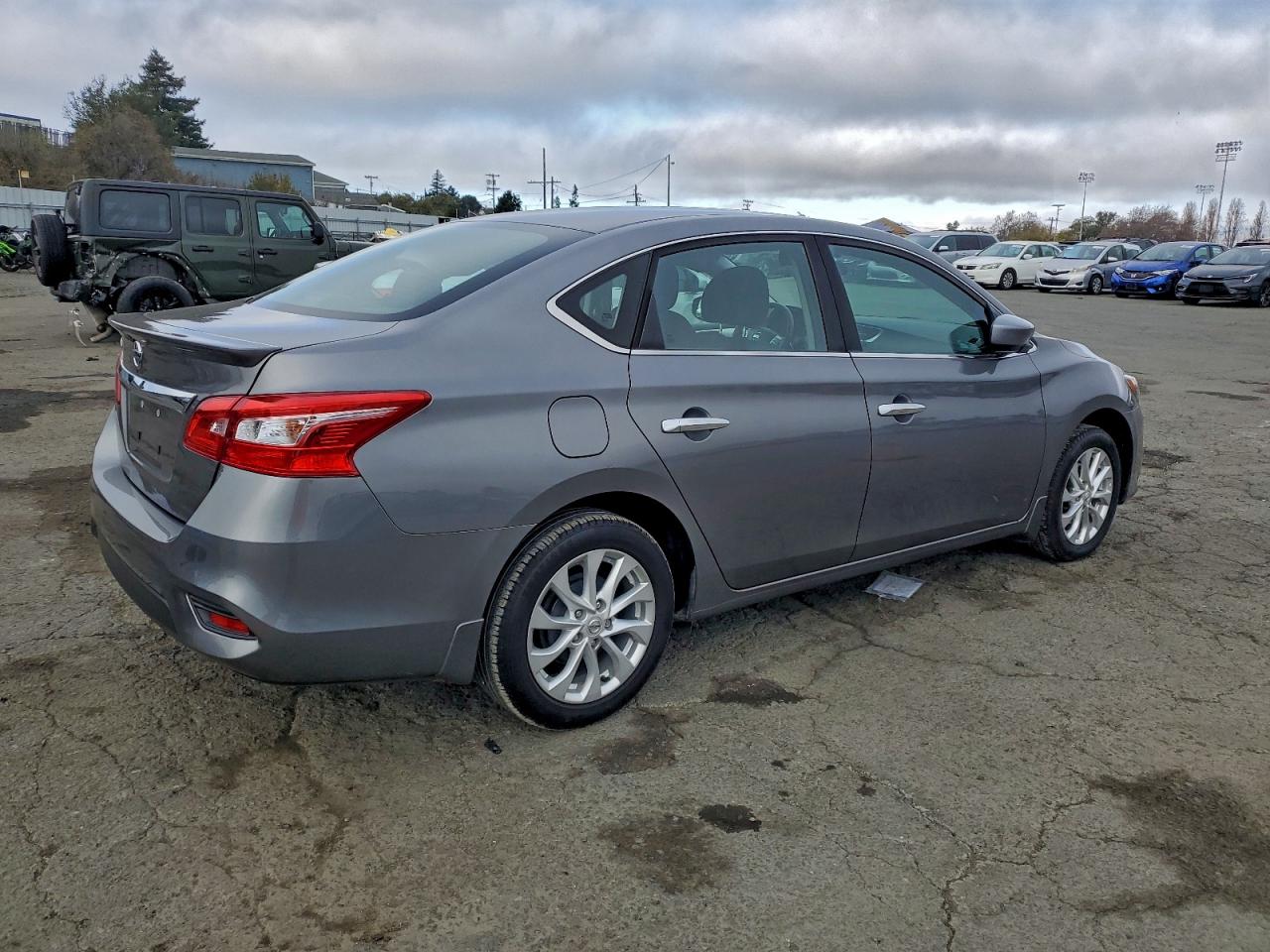 2017 NISSAN SENTRA S photo 3