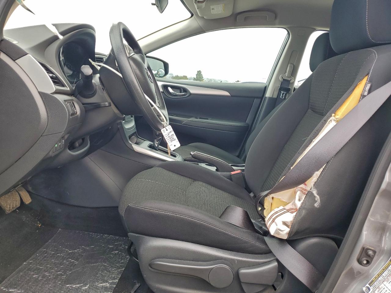 2017 NISSAN SENTRA S photo 7