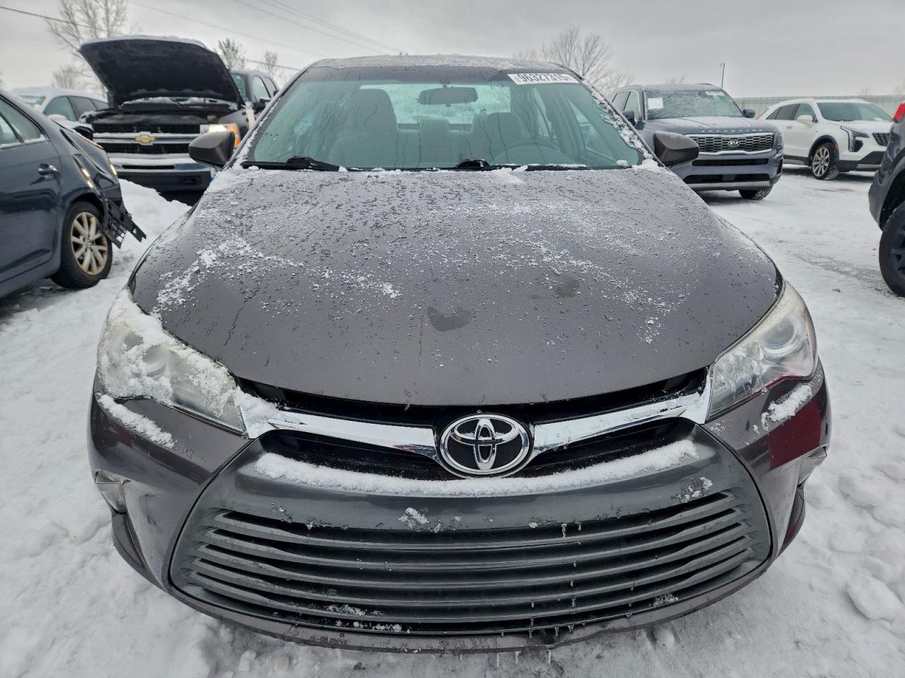 2017 TOYOTA CAMRY LE photo 5