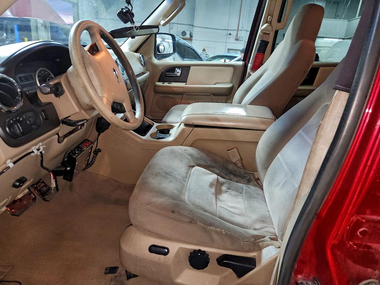 2005 FORD EXPEDITION XLT photo 7